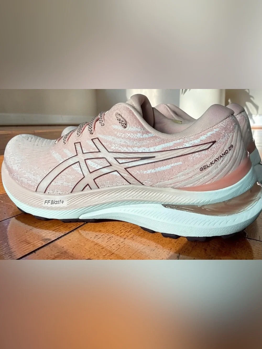 Women's ASICS GEL-Kayano 29 
